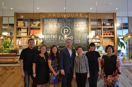 RLC-RHR-PROVIDORE-GROUPSHOT